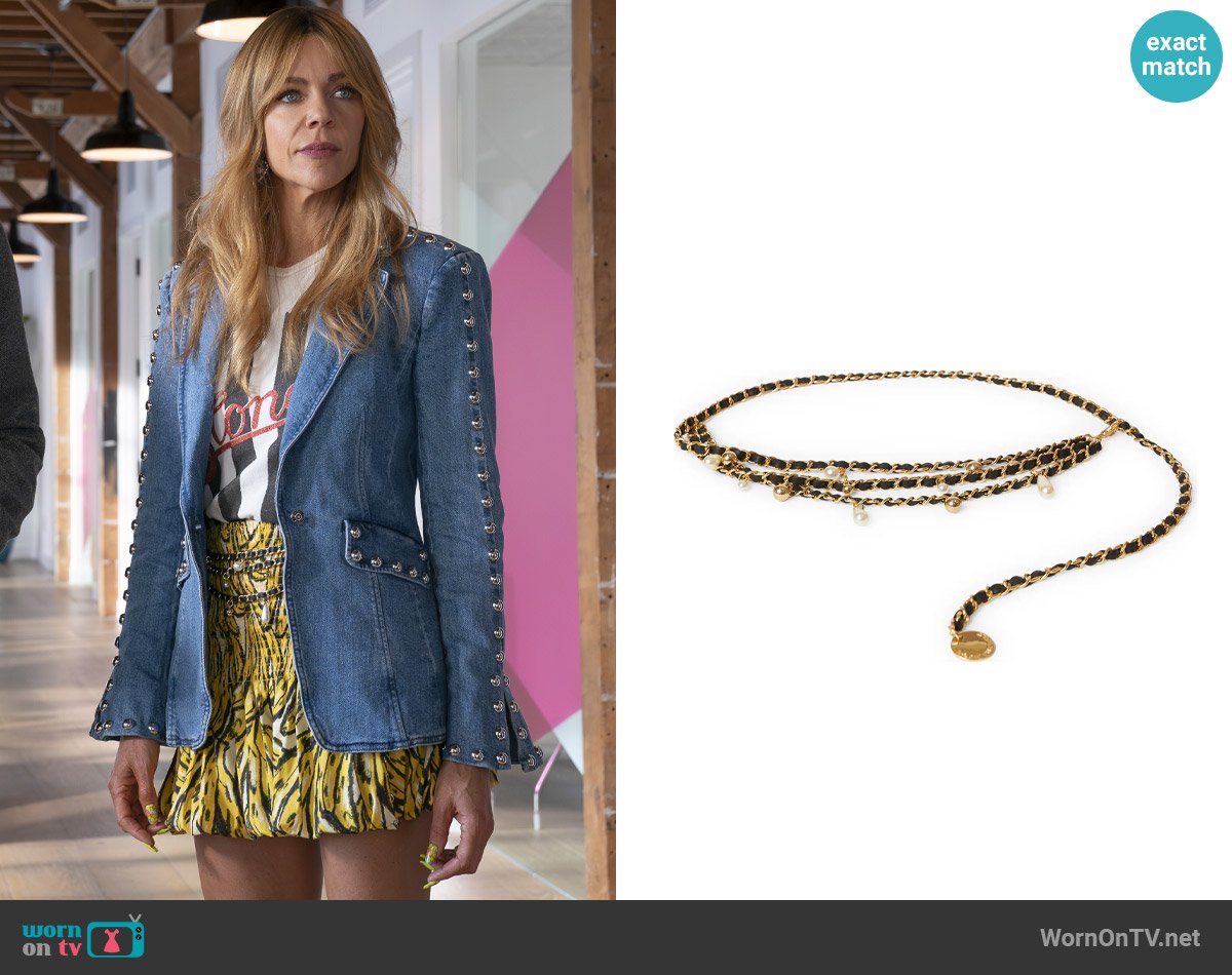 B-Low The Belt Madelyn Chain Leather Belt worn by Morgan Gillory (Kaitlin Olson) on High Potential