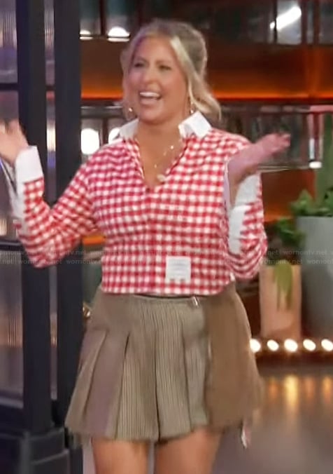 Becky Robinson’s red check print cropped top and mini skirt on The Kelly Clarkson Show