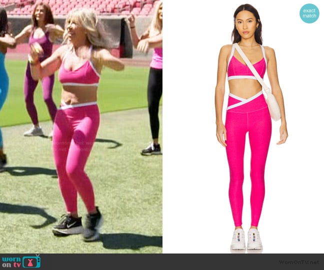 Beyond Yoga Spacedye Outlines Bra worn by Amy on The Golden Bachelor