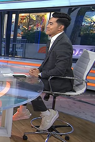 Brian Cheung’s white suede panel sneakers on Today
