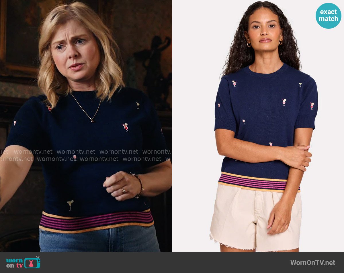 Brodie Cashmere Cocktail Embroidery Tee worn by Sam (Rose McIver) on Ghosts