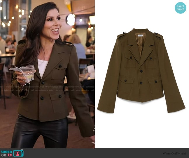 Burberry Notched-lapels jacket worn by Heather Dubrow on The Real Housewives of Orange County