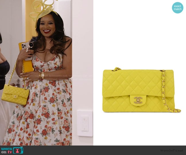 Chanel 2000 medium Classic Double Flap shoulder bag worn by Angel Massie on The Real Housewives of Potomac