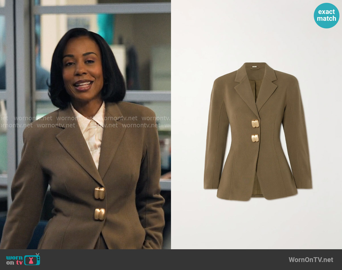 Cult Gaia Aydi embellished woven blazer worn by Mia Jordan (Karen Pittman) on The Morning Show