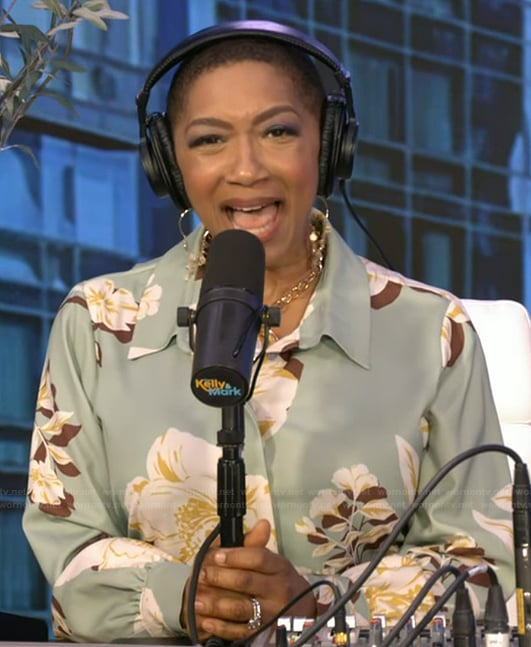 Deja Vu’s blue floral print shirtdress on Live with Kelly and Mark