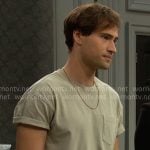 Deke’s khaki t-shirt on The Bold and the Beautiful