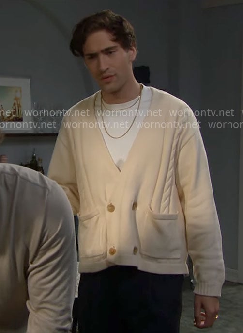 Deke’s ivory cable knit cardigan on The Bold and the Beautiful