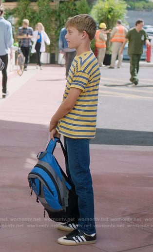 Derek's black sneakers on Greys Anatomy