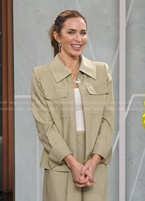 Emily Blunt's beige jacket and bermuda shorts on Good Morning America