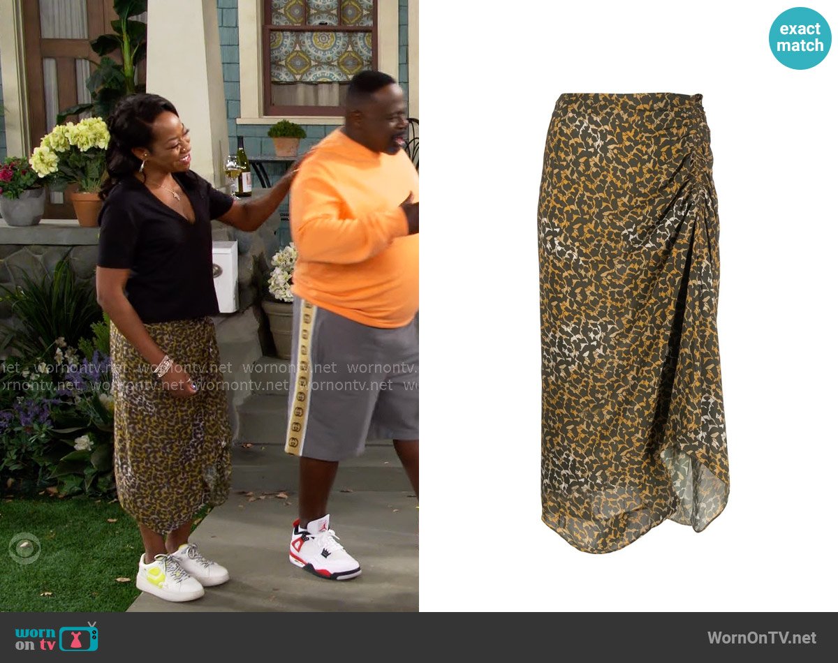 Etoile Isabel Marant Azaria Skirt worn by Tina Butler (Tichina Arnold) on The Neighborhood