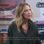 Eve’s green cropped shirt on Shifting Gears