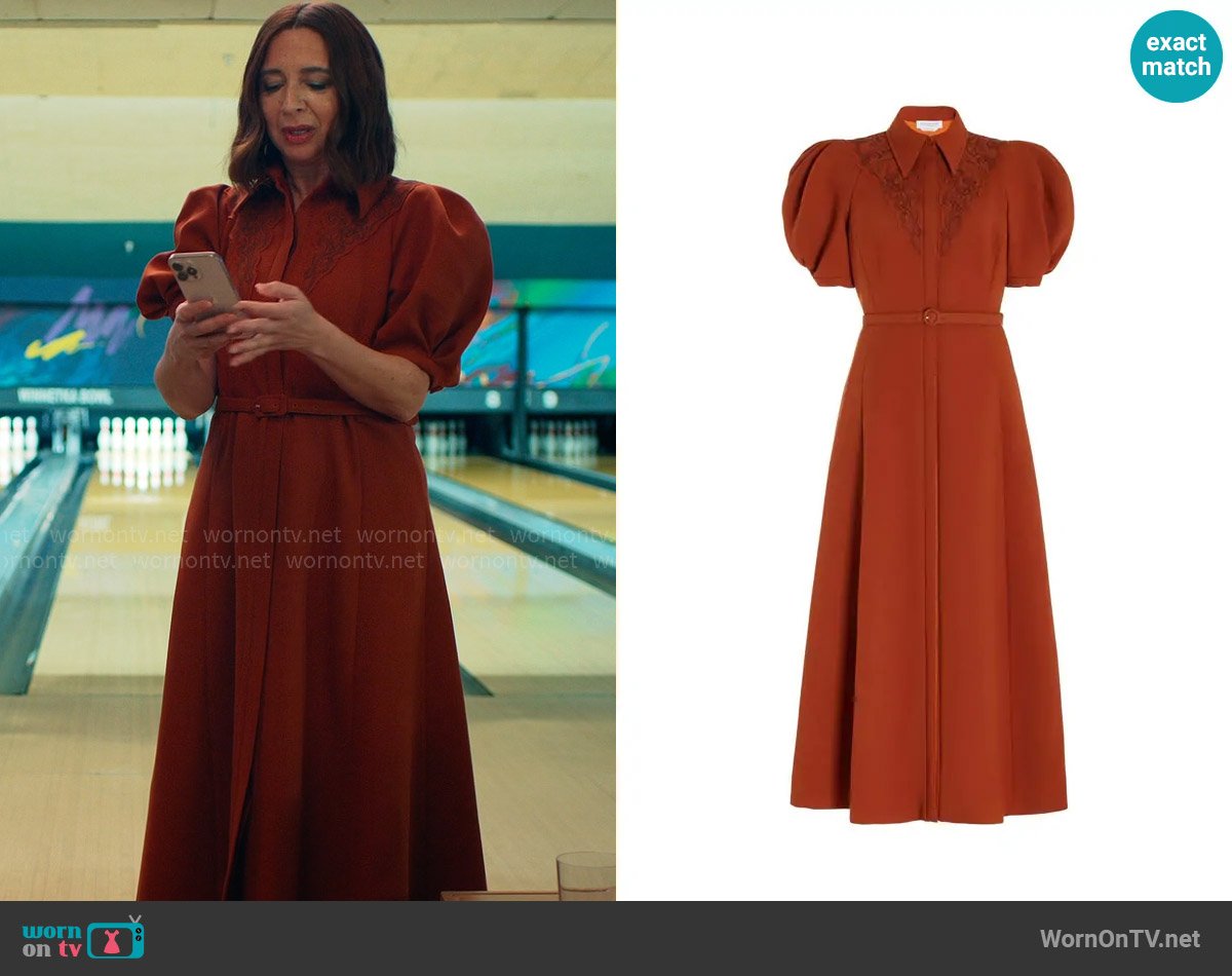 Gabriela Hearst Billy Dress in Red Clay Double-Face Wool Crepe worn by Molly Novak (Maya Rudolph) on Loot