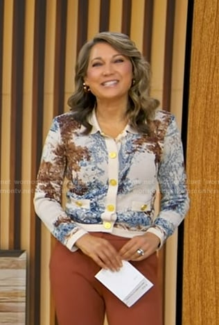 Ginger’s printed cardigan on Good Morning America