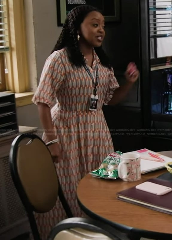 Janine's printed shirtdress on Abbott Elementary