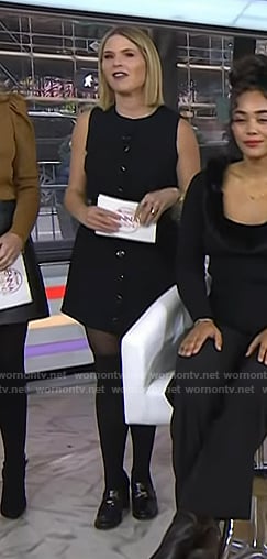 Jenna's black leather mules on Today