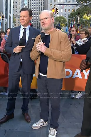 Jim Gaffigan’s white sneakers on Today