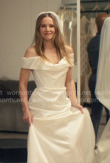 Joanne's wedding dress on Nobody Wants This