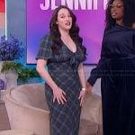 Kat Dennings’s plaid tie front dress on The Jennifer Hudson Show