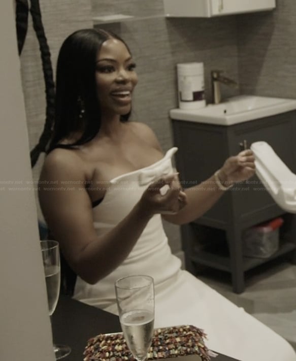 Keiarna's white strapless dress on The Real Housewives of Potomac