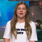 Kelly’s New York City print tee on The Kelly Clarkson Show