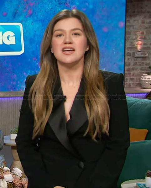 Kelly's black tuxedo jumpsuit on The Kelly Clarkson Show