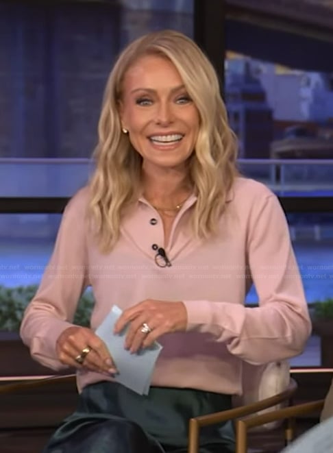 Kelly’s pink polo sweater on Live with Kelly and Mark