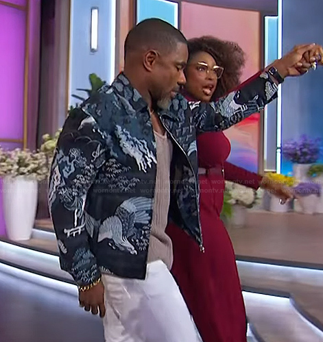 Kirk Franklin’s printed jacket on The Jennifer Hudson Show