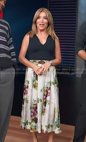 Kit’s floral print skirt on Access Hollywood