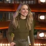 Kristen Bell’s green pleated dress on The Kelly Clarkson Show