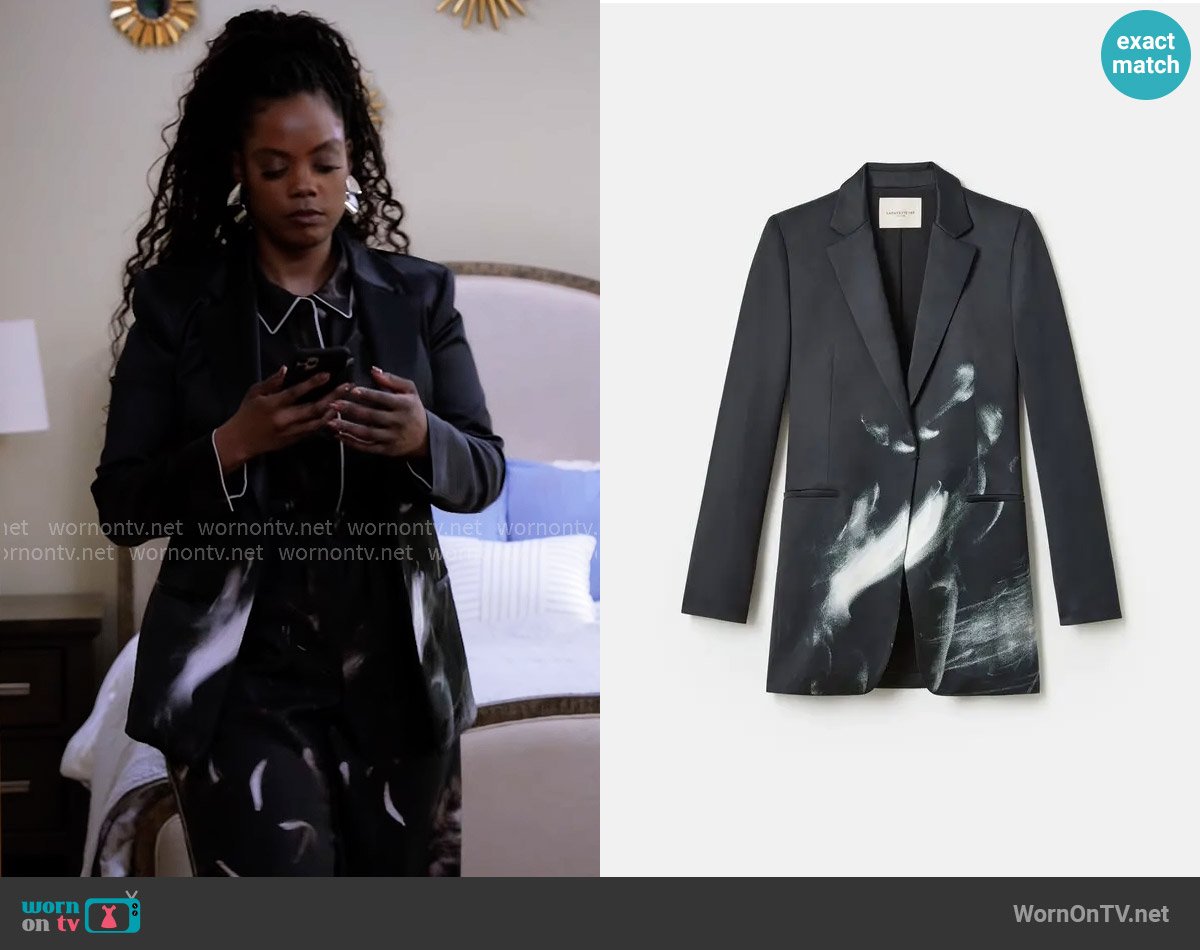 Lafayette 148 New York Printed viscose elongated blazer worn by Sabrina Hollins (Novi Brown) on Tyler Perrys Sistas