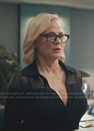 Laurel's black ribbed shirt on Elsbeth