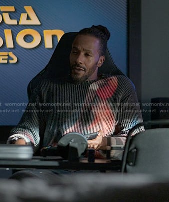 Lewis’s print knit sweater on Reasonable Doubt