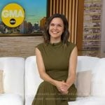 Maggie’s beige studded heel pumps on Good Morning America