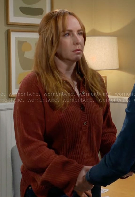 Mariah’s rust brown sweater on The Young and the Restless