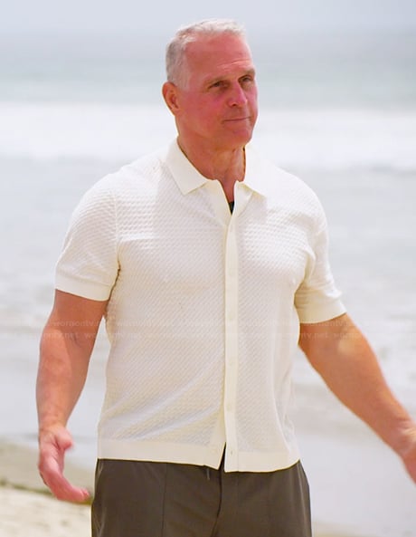Mel's white knit shirt on The Golden Bachelor