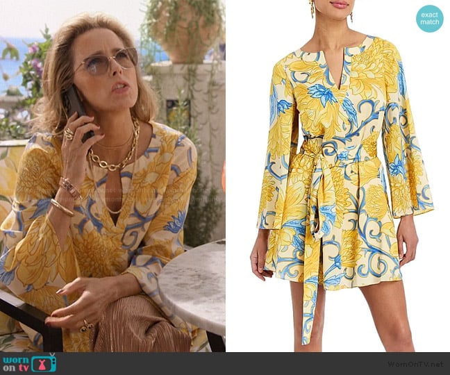 Mestiza New York Cabo Belted Mini Caftan worn by Sofia Caccimelio (Téa Leoni) on Only Murders in the Building