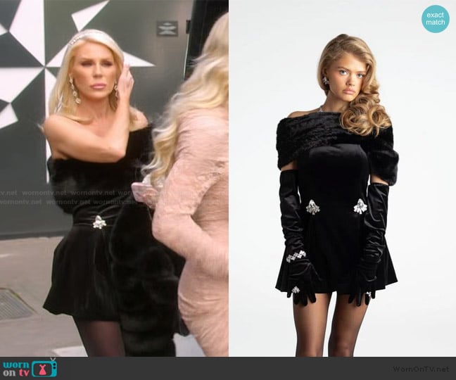 Gretchen’s black shearling velvet dress on RHOC