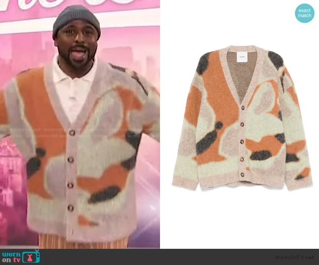 Nanushka Nessin cardigan worn by Wayne Brady on Sherri