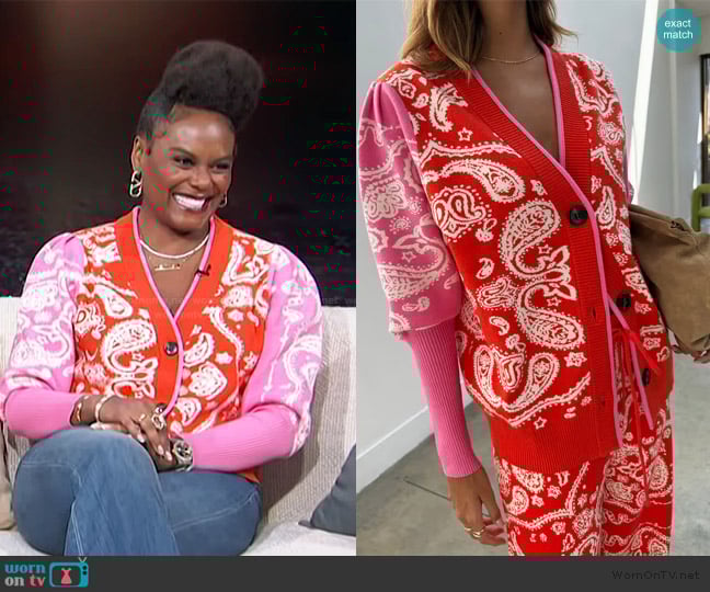 Tabitha’s paisley print cardigan on Access Hollywood