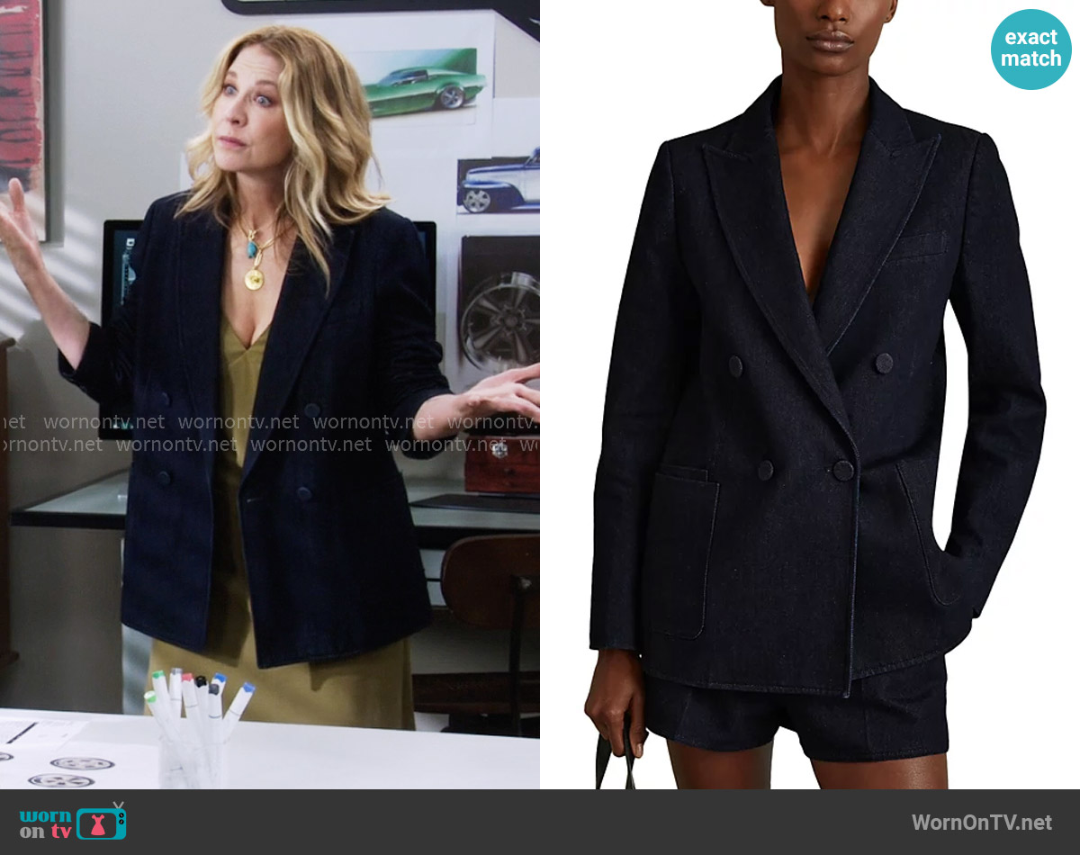 Reiss Maya Double Breasted Denim Blazer worn by Eve Drake (Jenna Elfman) on Shifting Gears