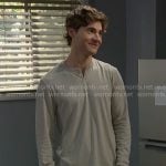 Remy’s long sleeved henley shirt on The Bold and the Beautiful