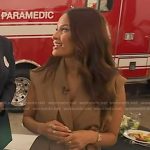 Rocsi’s brown sleeveless wrap top and pants on Good Morning America