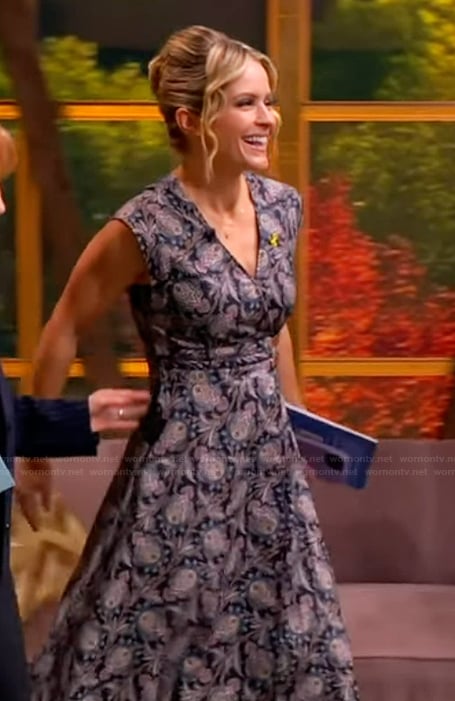 Sara’s printed v-neck dress on The View