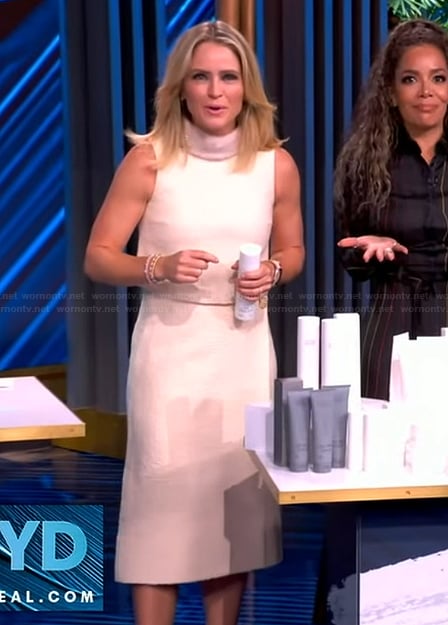 Sara's white tweed top and skirt on The View