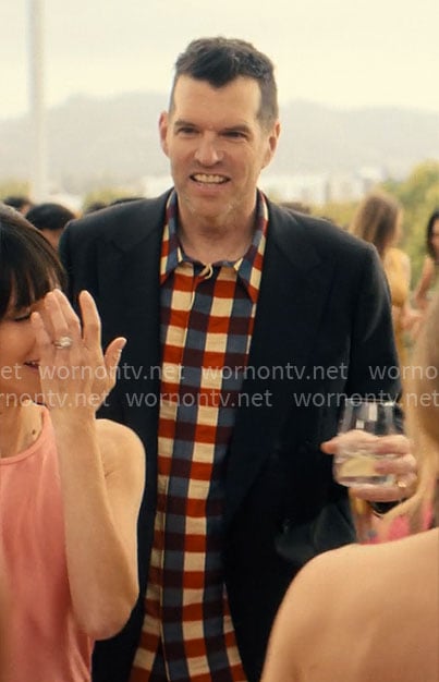 Sasha’s red and blue checked shirt on Nobody Wants This