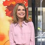 Savannah’s pink broderie trim blouse and jeans on Today