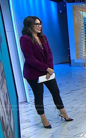 Savannah’s black leather slingback pumps on Today
