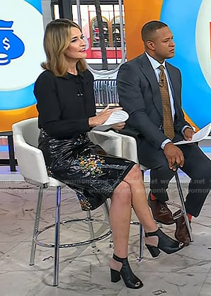 Savannah's black open toe leather sandals on Today