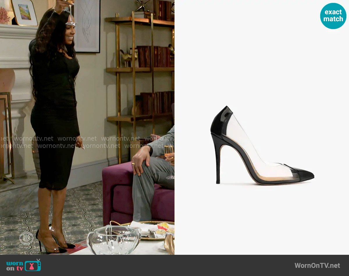 Schutz Cendi Pumps worn by Hayley Lawson (Marquita Goings) on Beyond the Gates
