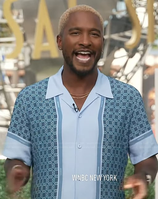 Scott’s blue printed shirt on Access Hollywood